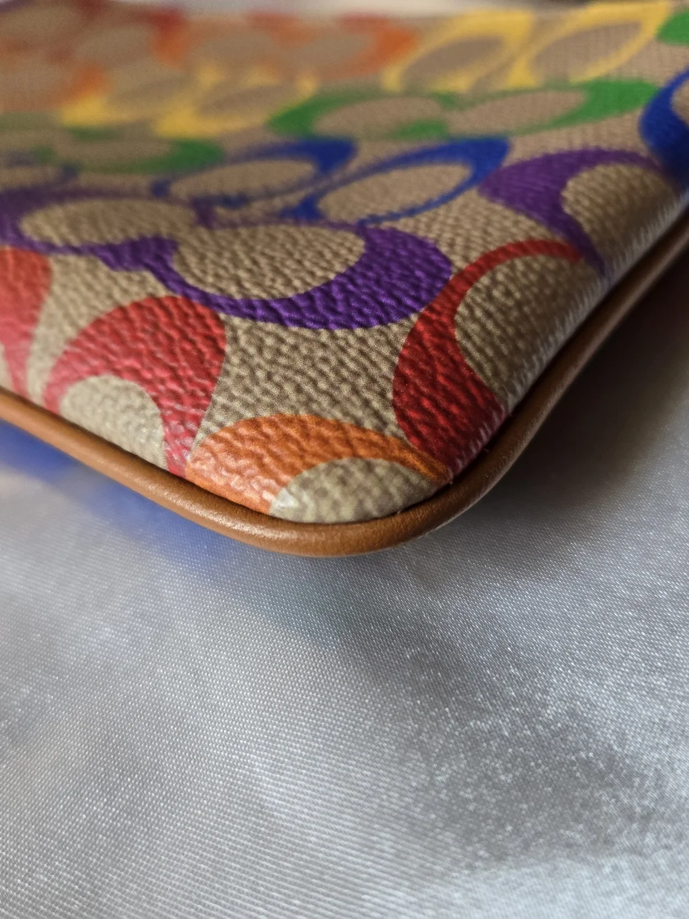 Coach Rainbow Signature Canvas Wristlet - Tan Trim EUC
